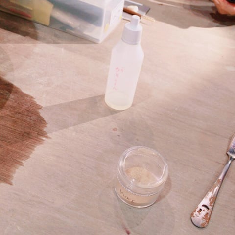 グリコールと金粉